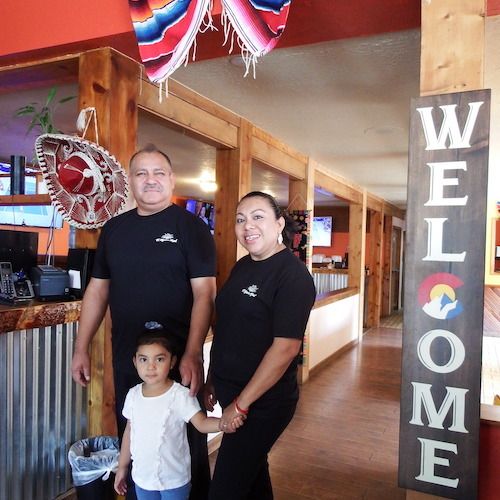 El Agave Azul Mexican Restaurant owners