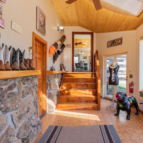 Double G Ranch Entry